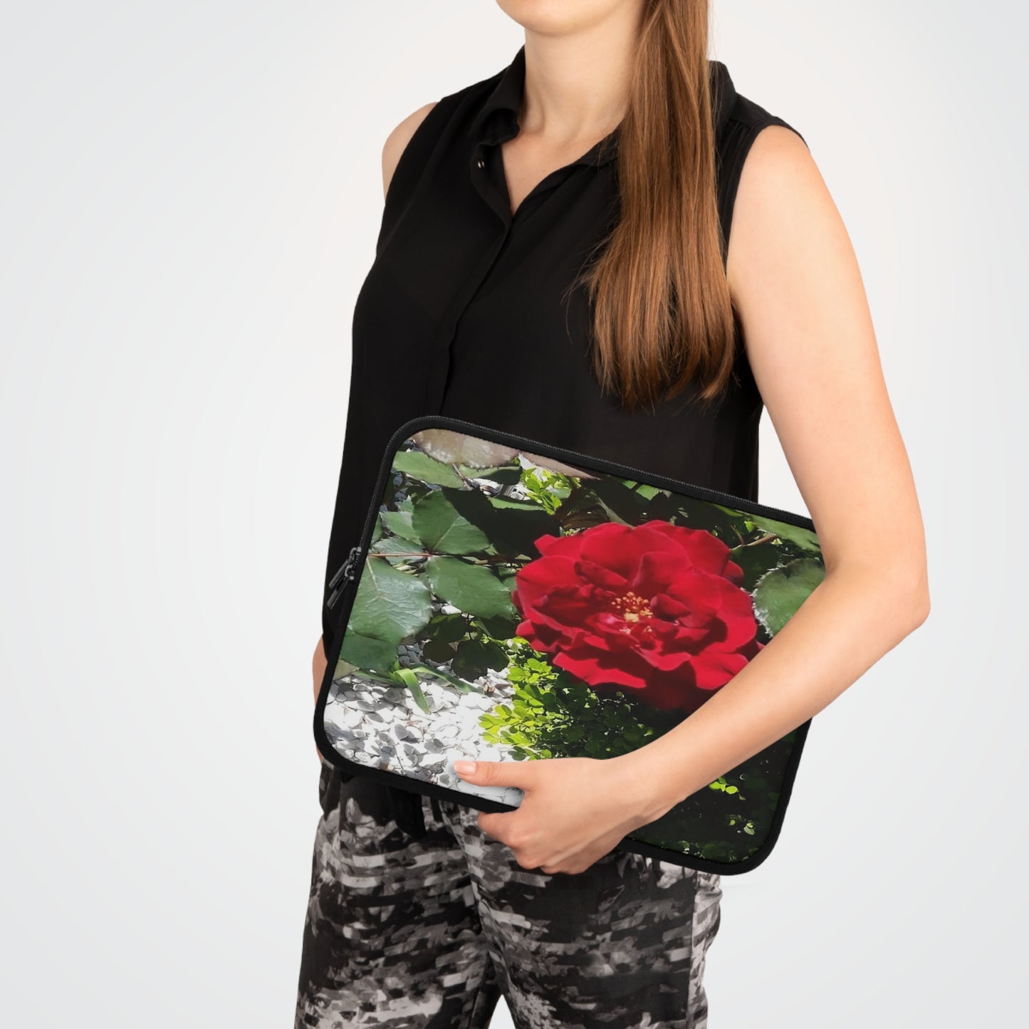 Laptop Sleeve Protecting Cover with Europeana Red Rose 7 Inch 10 Inch 13 Inch 15 Inch 17 Inch