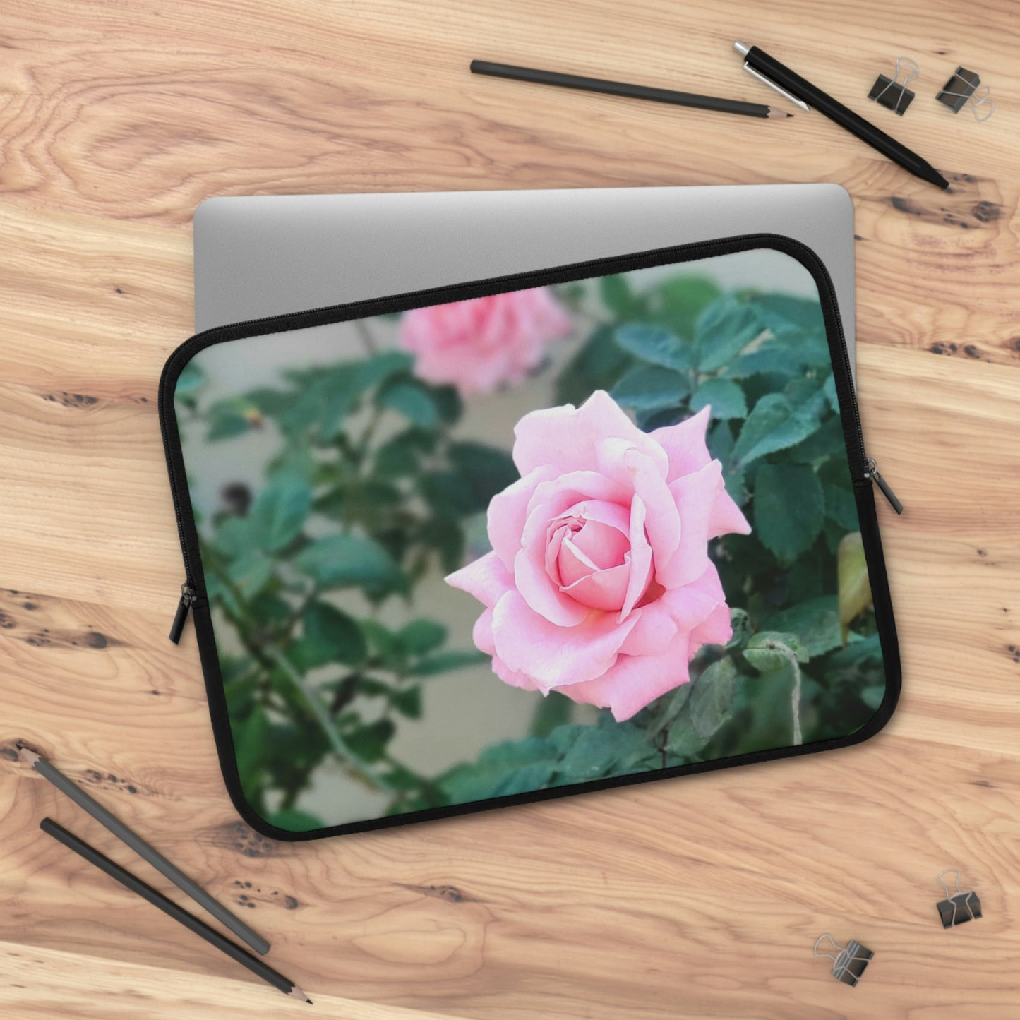 Laptop Sleeve with Focus on a Rose Flower Design 7 Inch 10 Inch 13 Inch 15 Inch 17 Inch